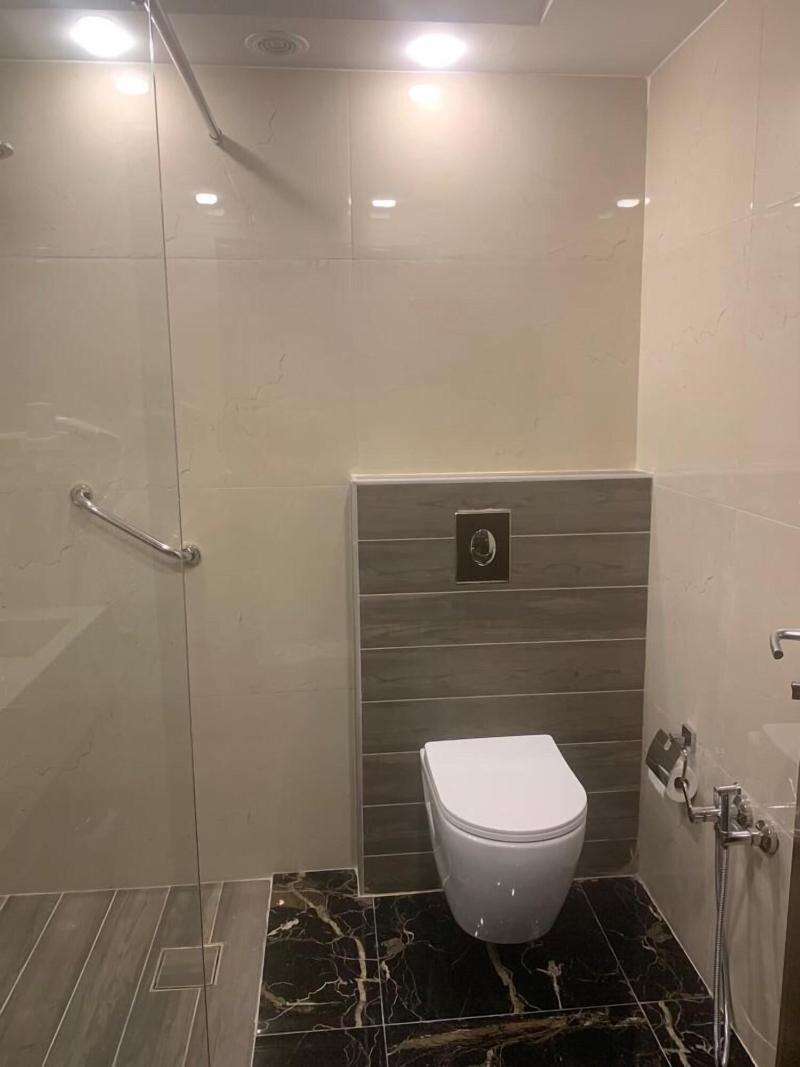 City Rose Hotel Suites image