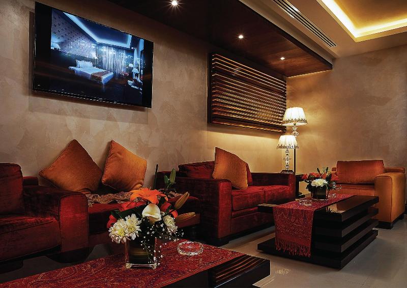 Seven Roses Hotel image