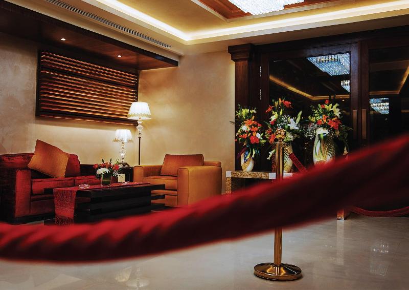 Seven Roses Hotel image