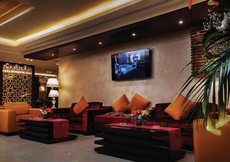 Seven Roses Hotel image