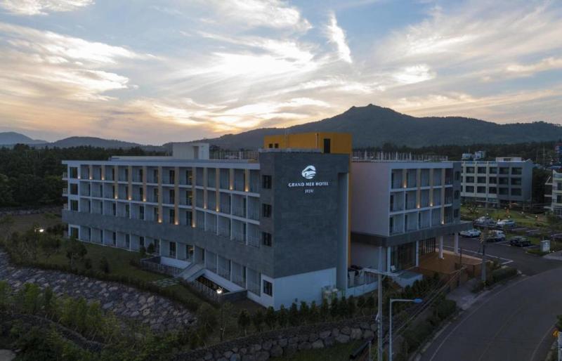 Grandmer Hotel Jeju image