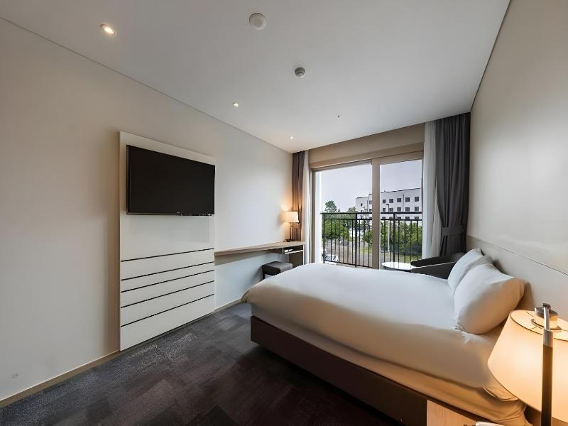 Ramada Encore Jeju Seongsan image