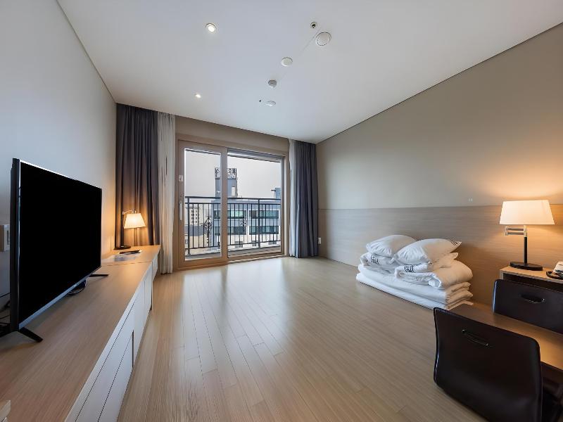 Ramada Encore Jeju Seongsan image