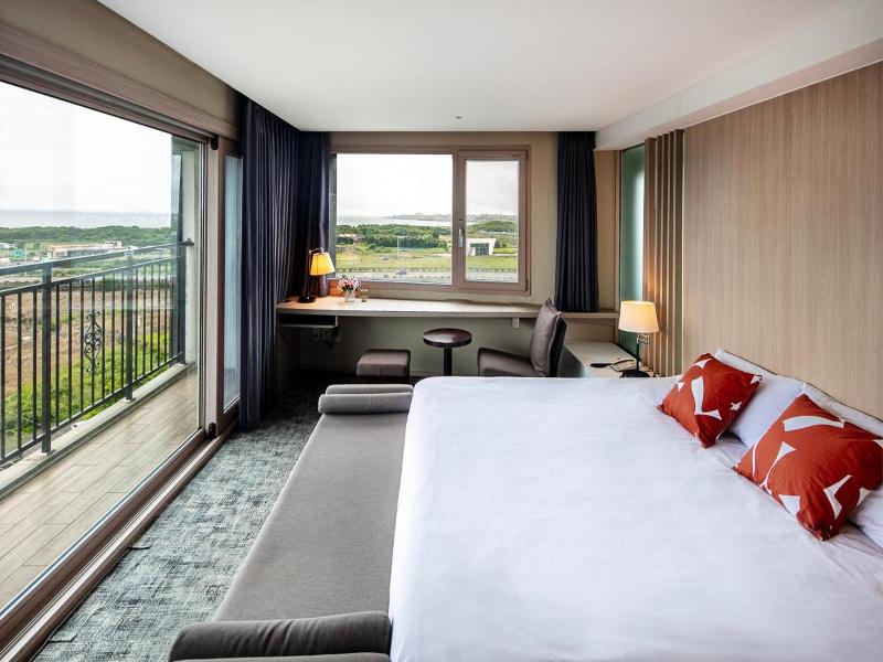 Ramada Encore Jeju Seongsan image
