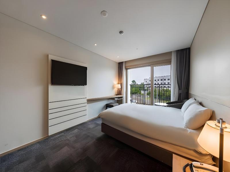 Ramada Encore Jeju Seongsan image