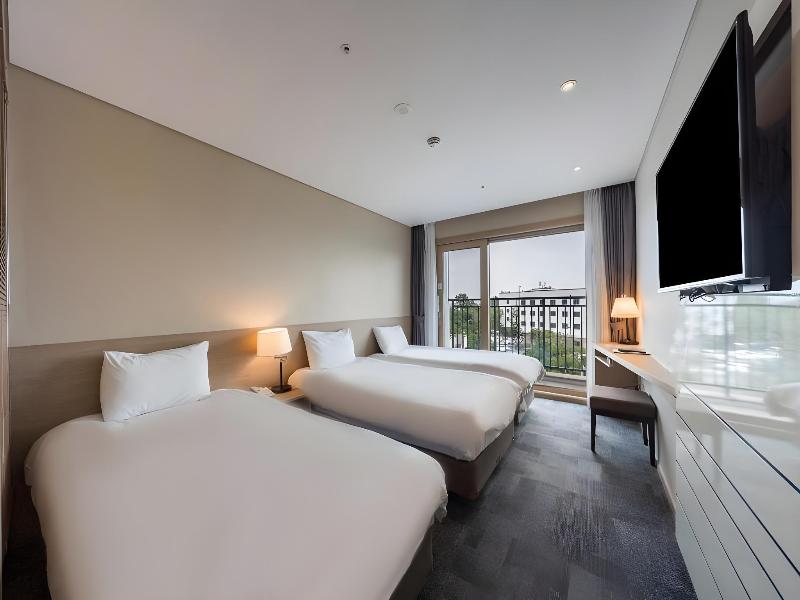 Ramada Encore Jeju Seongsan image