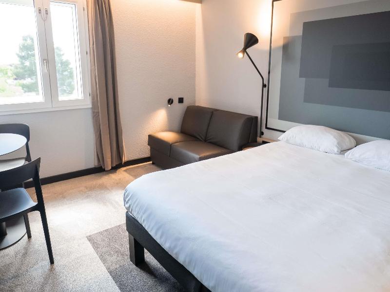 Ibis Beziers Est Mediterranee image