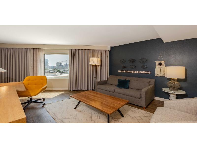 Hotel Indigo Austin Downtown - University By IHG image