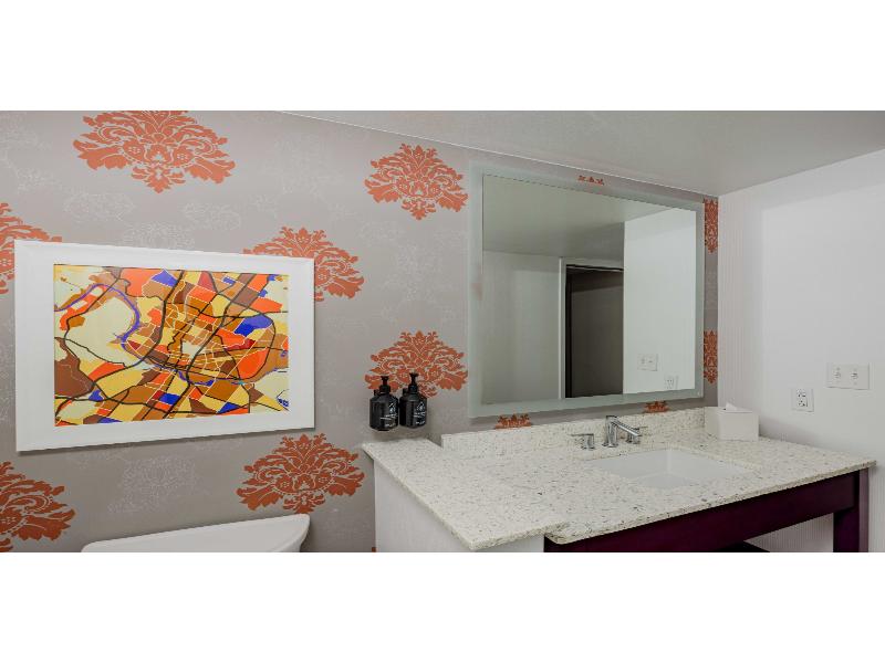 Hotel Indigo Austin Downtown - University By IHG image