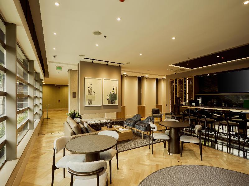 Ek Hotel image