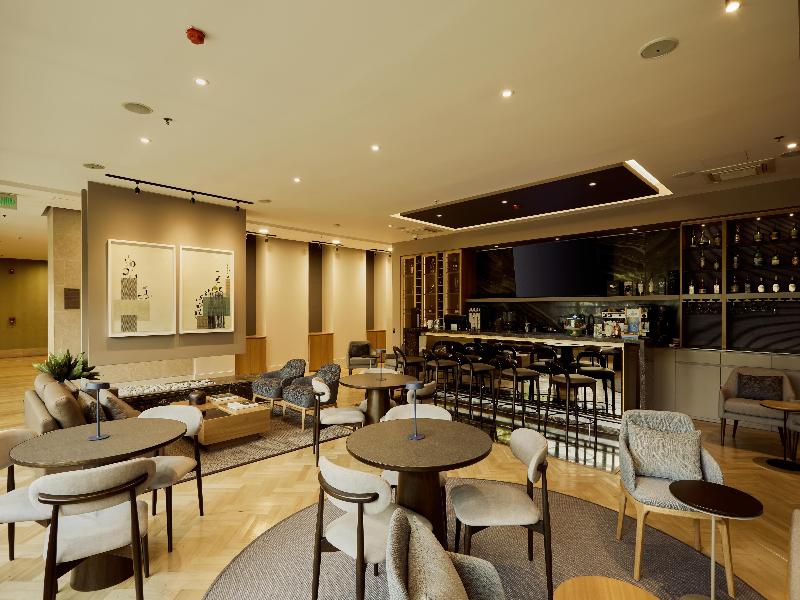 Ek Hotel image