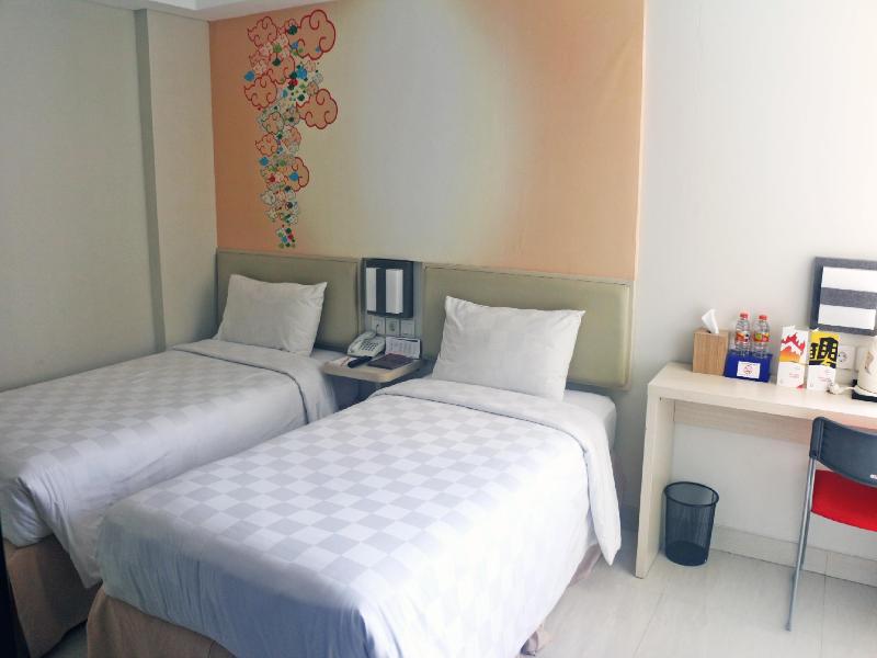 Cordela Hotel Cirebon image