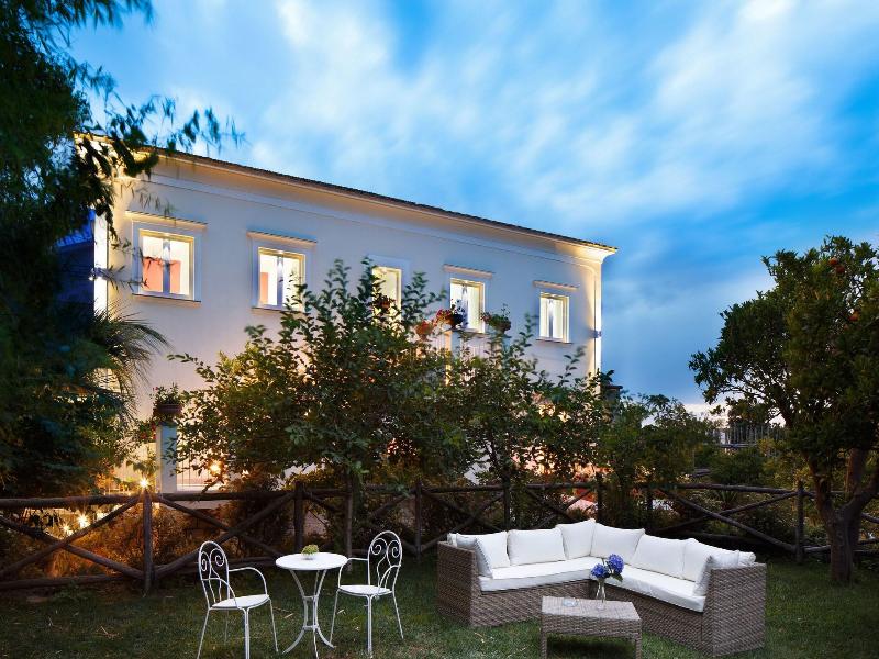 Villa Don Camillo image