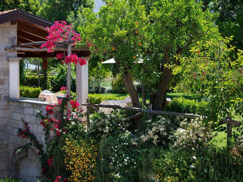 Villa Don Camillo image