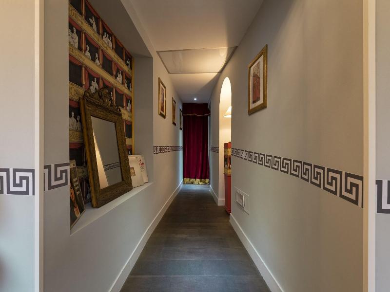 Le Suite Del Barone image