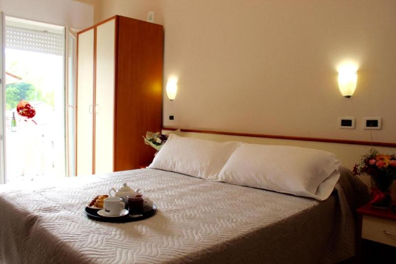 Blue Hotel image