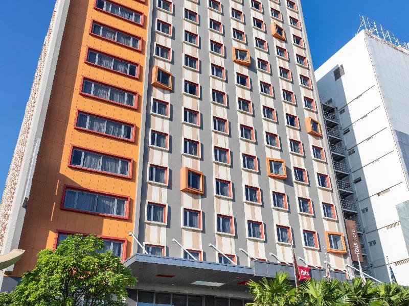 Ibis Saigon Airport image