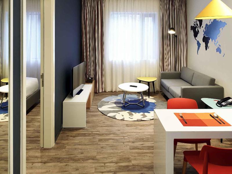 Ibis Saigon Airport image