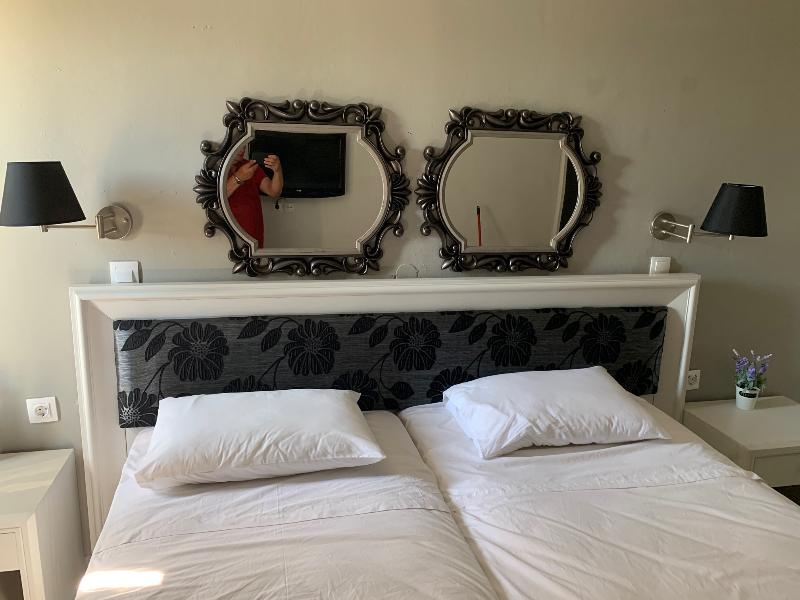 Alkyonides Hotel image
