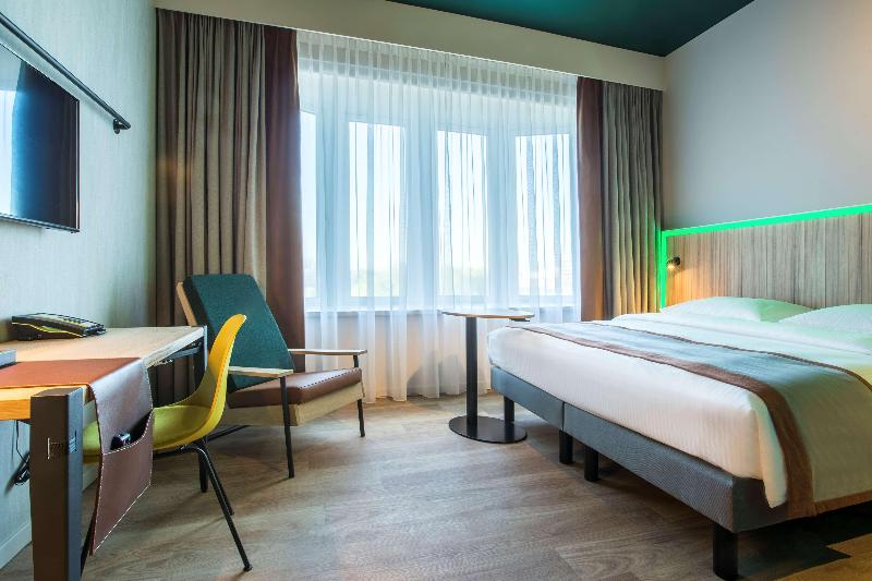 Park Inn by Radisson Brussels Airport image