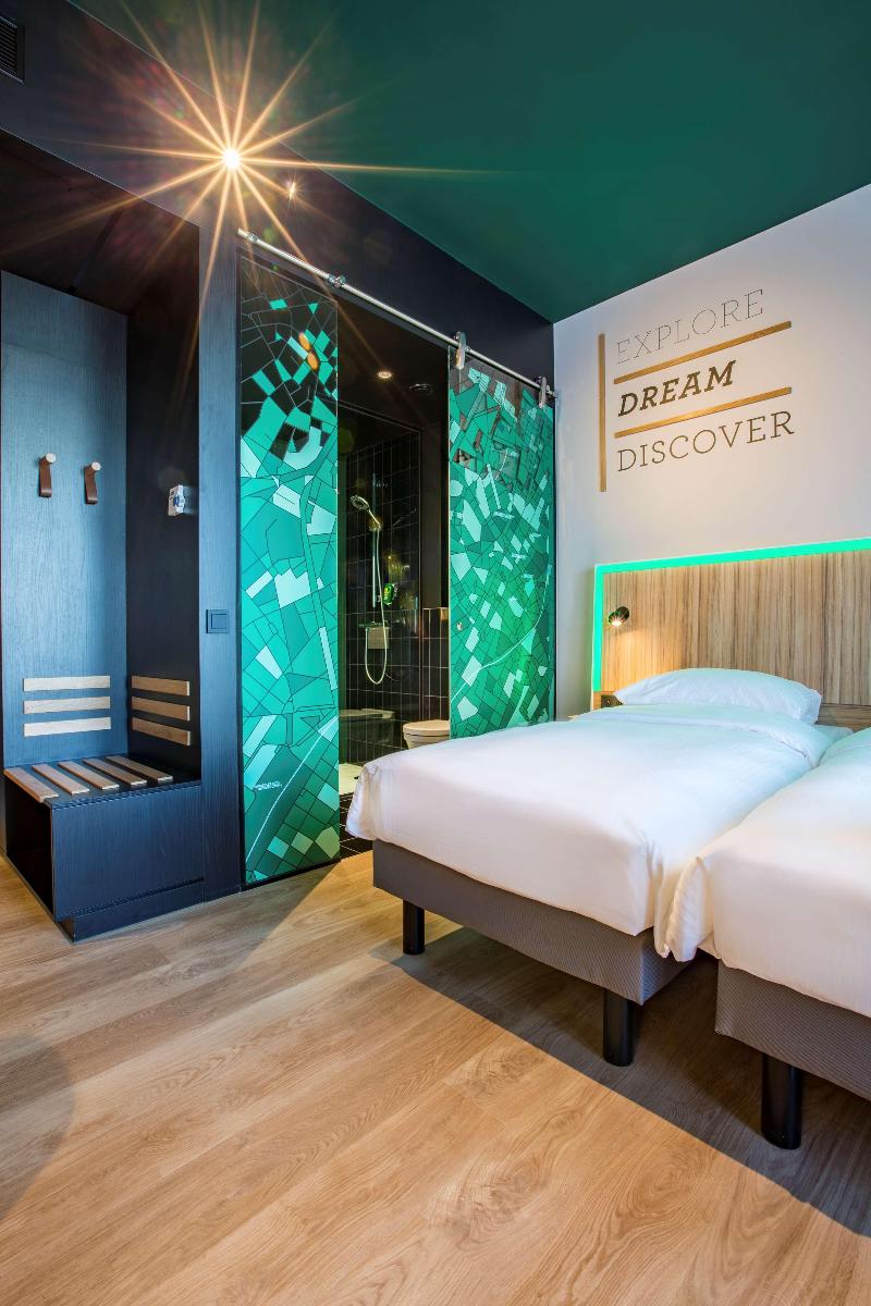 Park Inn by Radisson Brussels Airport image
