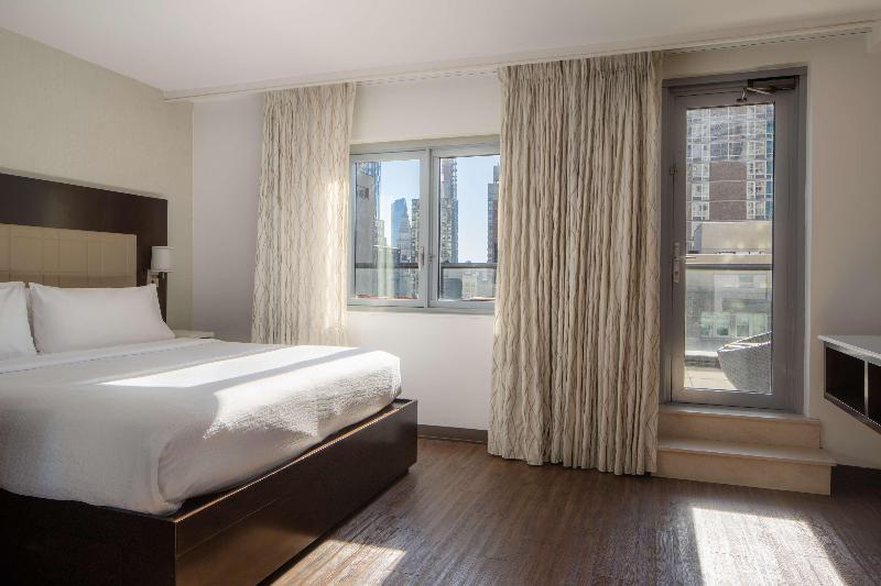 Embassy Suites by Hilton NewYorkManhattan Times Sq image