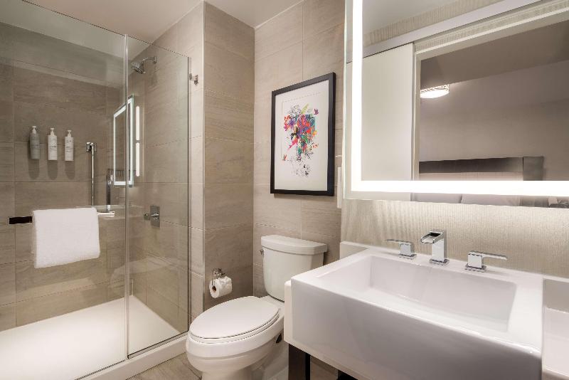 Embassy Suites by Hilton NewYorkManhattan Times Sq image