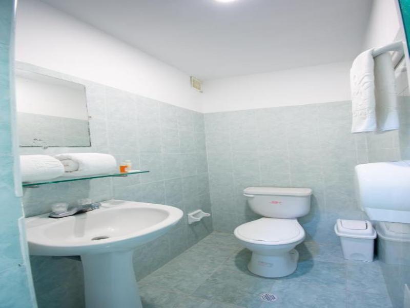 Hotel Portobahía image