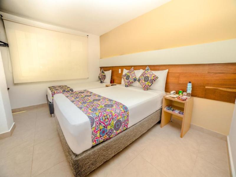 Hotel Portobahía image