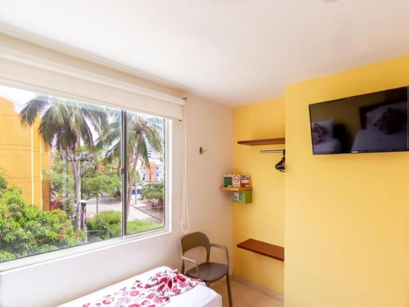Hotel Portobahía image