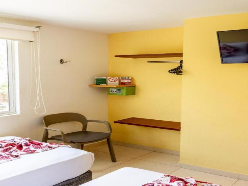 Hotel Portobahía image