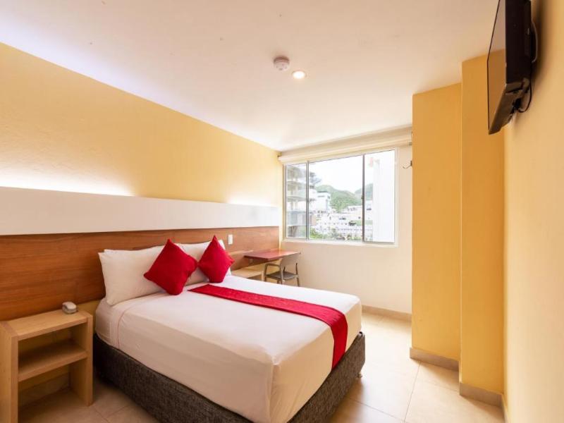 Hotel Portobahía image
