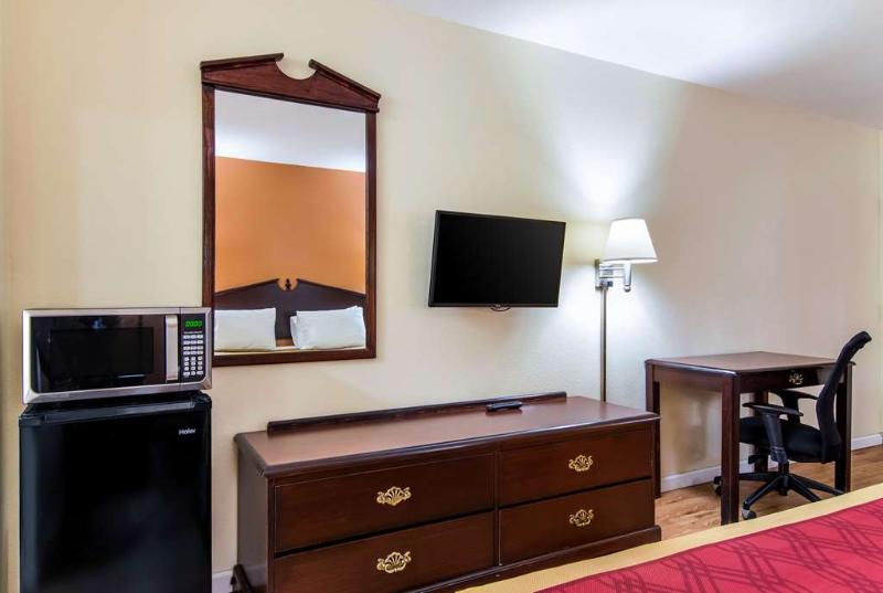 King's Inn- LaFayette image