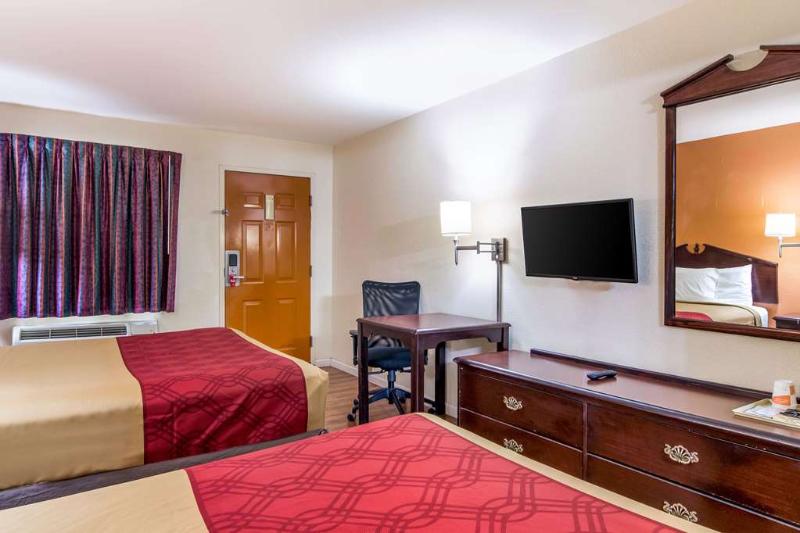 King's Inn- LaFayette image