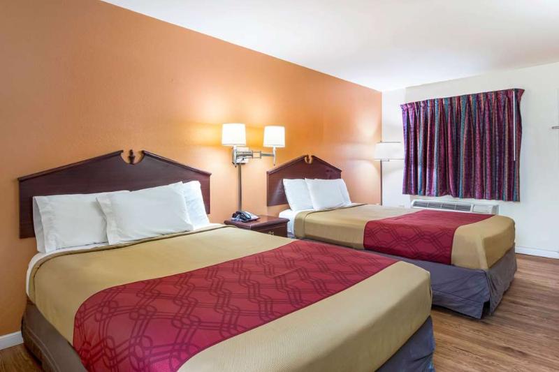 King's Inn- LaFayette image