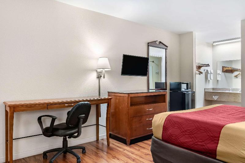 King's Inn- LaFayette image