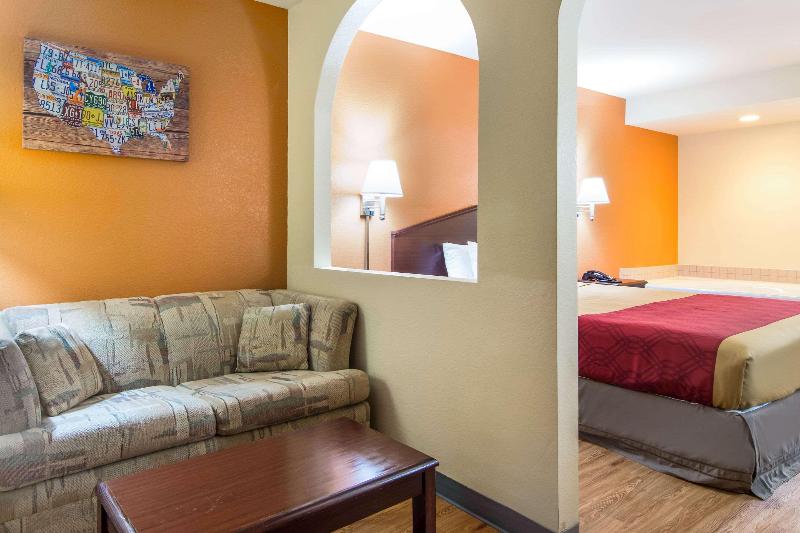 King's Inn- LaFayette image