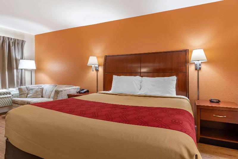 King's Inn- LaFayette image