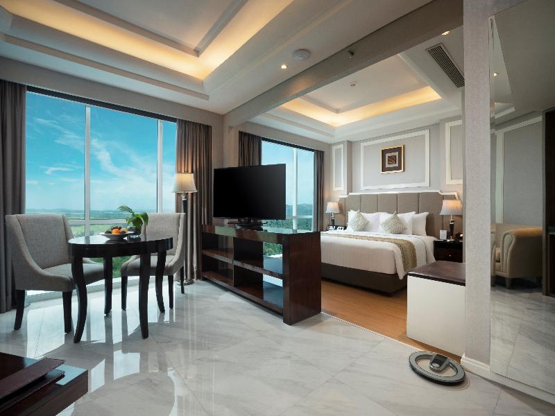 Wyndham Panbil Batam image