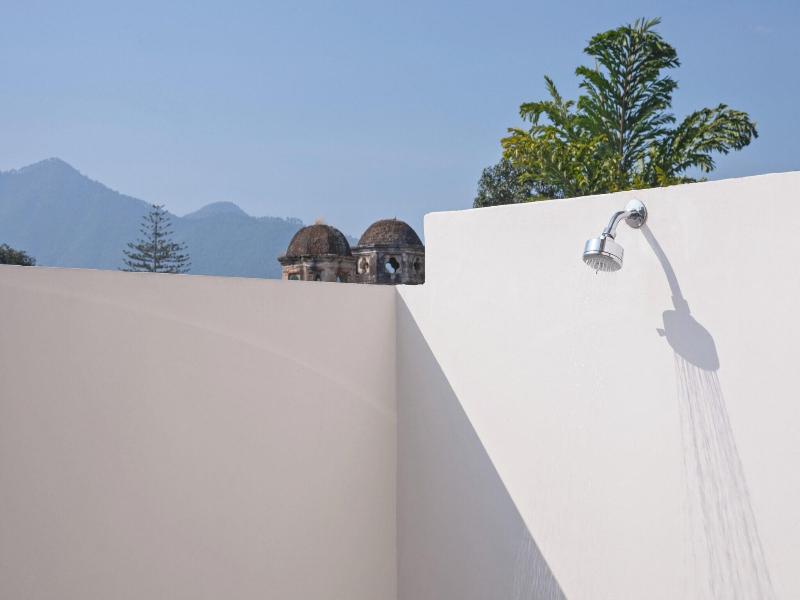 Good Hotel Antigua image