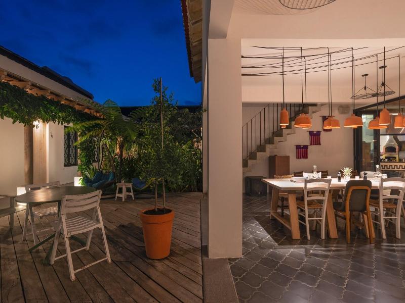 Good Hotel Antigua image