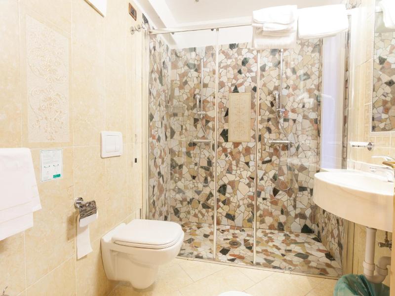 Sporting Hotel image