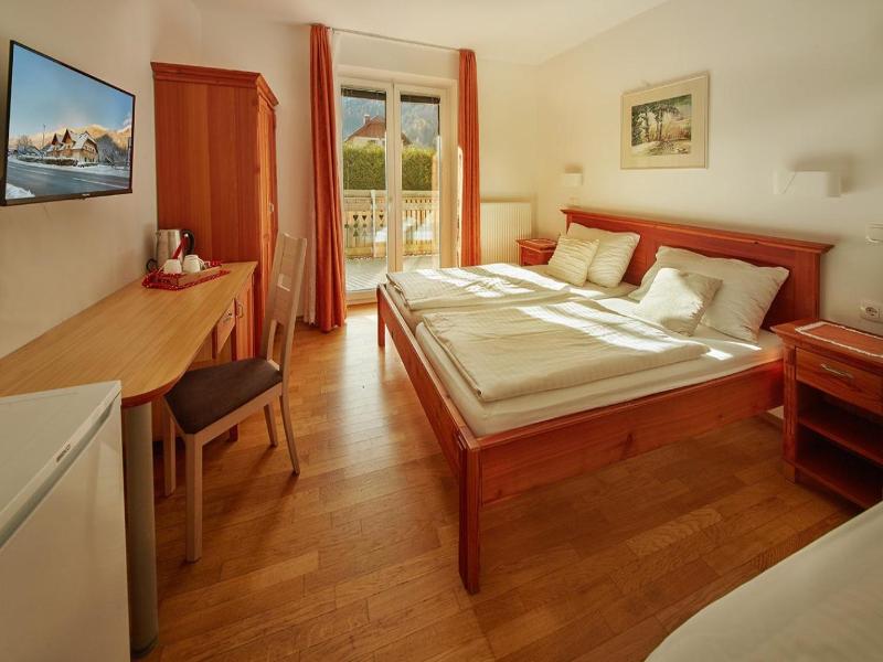 Garni Hotel Rute image