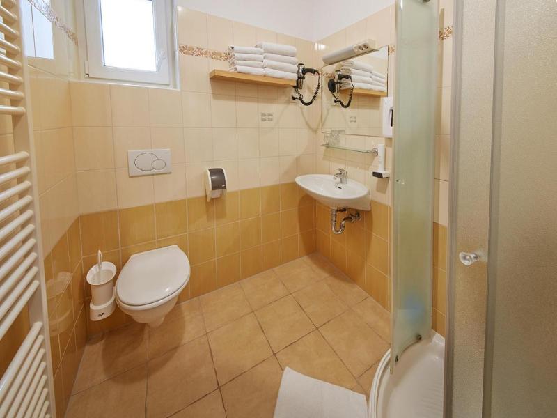 Garni Hotel Rute image