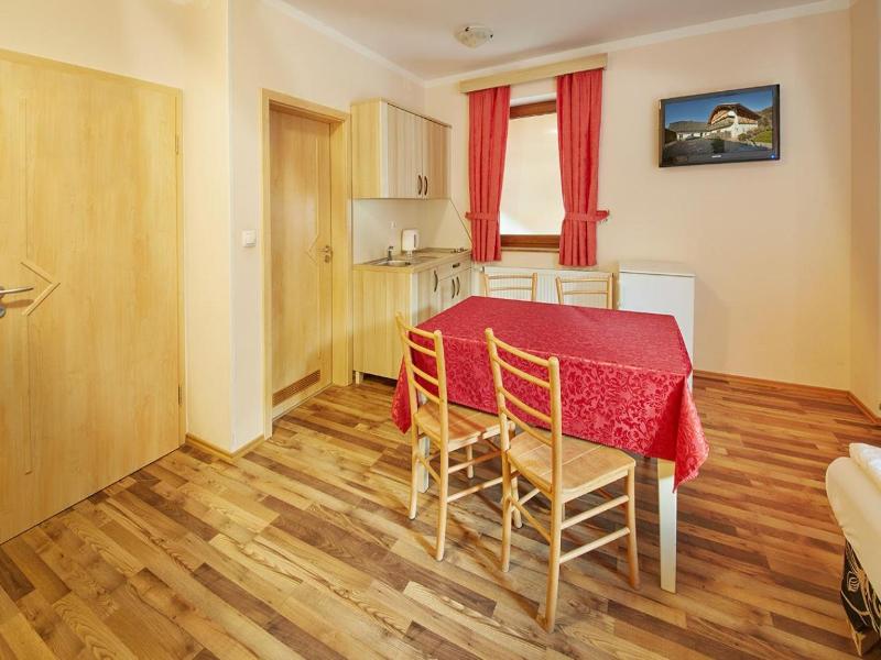 Garni Hotel Rute image