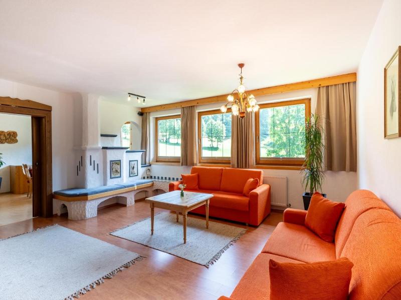 Schi- und Wanderhotel Berghof image
