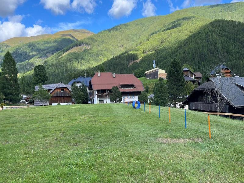Schi- und Wanderhotel Berghof image