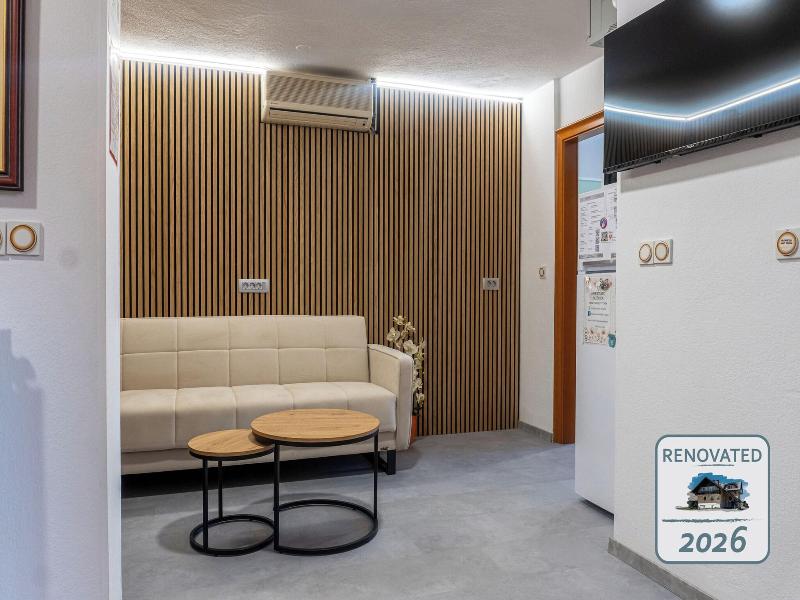 Rooms & Apartments Jana image