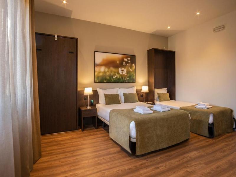 Riversuites image