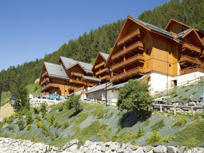Le Hameau et Les Chalets de la Vallee dOr image